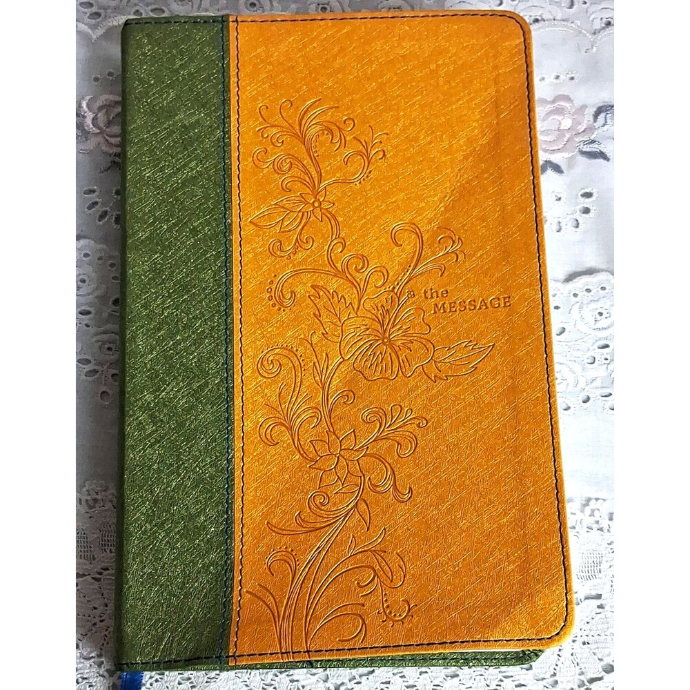 Message Deluxe Gift Bible : The Bible in Contemporary Language by Eugene H....